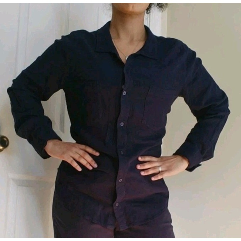 Cloth And Stone Large Navy Blue Collared Button Up Long Sleeve Top Chest Pockets